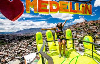 Al año, Medellín recibe aproximadamente medio millón de turistas extranjeros. FOTO: Jaime Pérez Munévar
