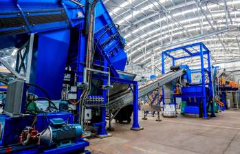 Con la operación de esta nueva planta, el 70% de los productos serán fabricados a partir de materias primas recicladas. FOTO Jaime Pérez