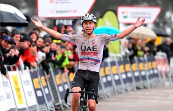 Tadej Pogacar tiene como objetivo este año ganar el Giro de Italia y el Tour de Francia. FOTO: GETTY
