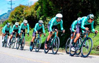 El Orgullo Paisa espera volver a ser protagonista en la Vuelta, que ganó en 2020 con Álex Gil. FOTO CORTESÍA ÁNDERSON BONILLA