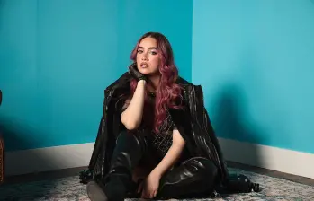 La colombiana Ela Taubert lanzó su primer disco y anunció también una gira. FOTO Cortesía Universal Music