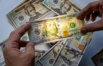 El dólar volvio a su tendencia bajística en Colombia. FOTO EL COLOMBIANO