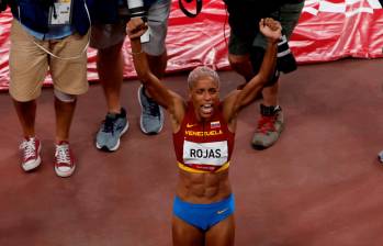 Yulimar Rojas, atleta venezolana, es la nueva reina del salto triple al ganar el oro olímpico en Tokio e imponer en nuevo récord en la modalidad. FOTO AGENCIA EFE