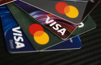 Así como Pix en Brasil redujo la relevancia de las tarjetas débito y ya compite con las de crédito, Bre-B está llamado a redefinir la relación entre consumidores, comercios, bancos y fintechs. FOTO: Getty.