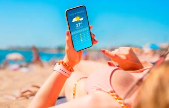 Un gran error es exponer el celular al sol. FOTO Getty