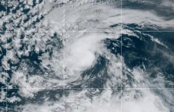 La tormenta tropical Erin, que se formó este lunes, podría convertirse en el primer huracán de la temporada del Atlántico. FOTO: Administración Nacional Oceánica y Atmosférica de Estados Unidos