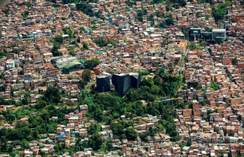 Laureles, Loma de los Bernal y Castropol, son los barrios más buscados para vivir en Medellín. FOTO Esneyder Gutiérrez. 