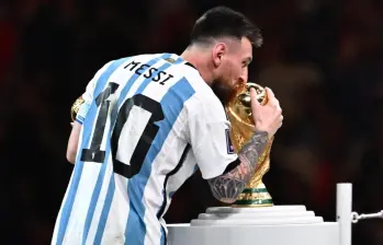 El astro albiceleste, de 38 años, mantuvo la incógnita durante una entrevista a la cadena NBC con motivo de su reciente renovación con el Inter Miami. FOTO: Conmebol El astro albiceleste, de 38 años, mantuvo la incógnita durante una entrevista a la cadena NBC con motivo de su reciente renovación con el Inter Miami. FOTO: Conmebol