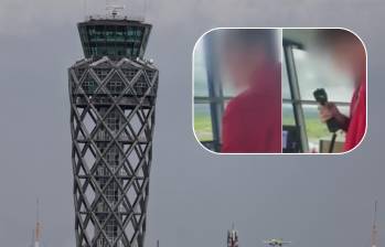 La Aerocivil se tomó medidas contra dos funcionarios en El Dorado tras caso de joven que controló torre aérea. FOTO: Colprensa - captura de video