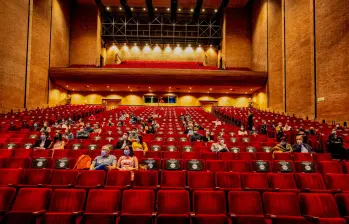 Inaugurado en 1987, el Teatro Metropolitano se ha consolidado como uno de los principales escenarios culturales de Medellín y de Colombia. FOTO Manuel Saldarriaga