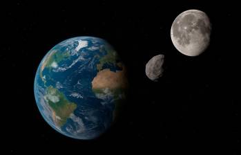 Ilustración artística del planeta Tierra junto a su luna y el asteroide 2025 PN7, un cuasi-satélite que seguirá acompañando nuestra órbita hasta el año 2083. FOTO creada con inteligencia artificial  Ilustración artística del planeta Tierra junto a su luna y el asteroide 2025 PN7, un cuasi-satélite que seguirá acompañando nuestra órbita hasta el año 2083. FOTO creada con inteligencia artificial