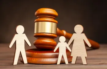 Independientemente de cómo se fije, la cuota debe cubrir los gastos esenciales del menor, tales como alimentación, salud, educación, vivienda, vestuario y recreación. Foto: depositphotos