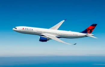 El vuelo DL56 de Delta llevaba 275 pasajeros y 13 tripulantes a bordo. FOTO: Tomada de Instagram @delta
