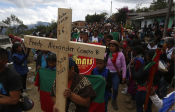 Comunidades indígenas quedan en medio del fuego cruzado entre las Fuerzas Militares y organizaciones criminales. Foto: colprensa