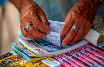 La Lotería de Medellín está pagando $10.000 millones a los apostadores que ganan el premio mayor. FOTO: CAMILO SUÁREZ