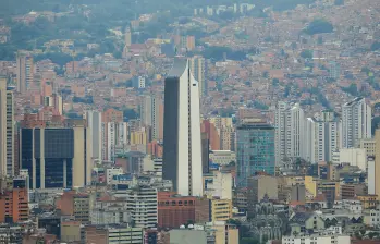 Medellín está en el top 3 de ciudades de Colombia, preferidas para el turismo romance. FOTO Camilo Suárez