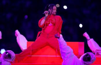 Rihanna cantó el show de medio tiempo del Super Bowl LVII. FOTO Efe