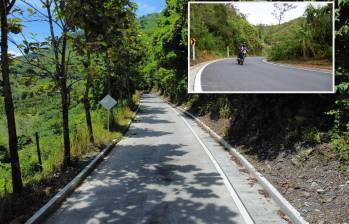 Vía Santo Domingo – Alto de La Quiebra ejecutada con obras por impuestos en Antioquia. FOTO: Cortesía