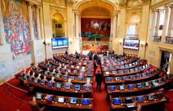 EL COLOMBIANO conoció que los ocho congresistas de la Comisión VII del Senado que se han opuesto al proyecto no darán su brazo a torcer en la votación después de Semana Santa.