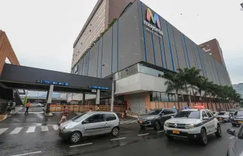 Fachada del centro comercial Mayorca en el municipio de Sabaneta. Foto: Esneyder Gutiérrez