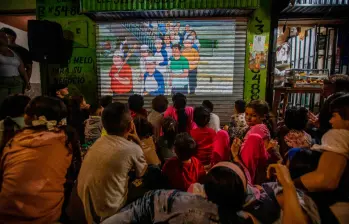 Durante el Ciclo de Cine Antioqueño programado por la Cinemateca Distrital de Medellín se proyectarán nueve películas de directores antioqueños. Foto Esneyder Gutiérrez. 