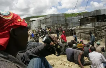 En 2008, el colapso de una mina en Mirerani, norte de Tanzania, dejó decenas de mineros atrapados y solo seis cuerpos recuperados. FOTO: AFP