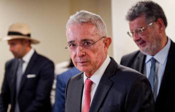 Álvaro Uribe respondió a la alocución presidencial de Gustavo Petro sobre la reforma pensional. FOTO COLPRENSA 