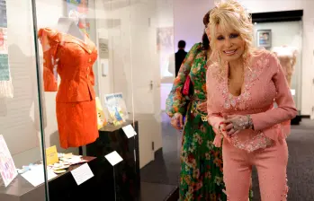Dolly Parton tiene 79 años y es una leyenda de la música country. FOTO Getty