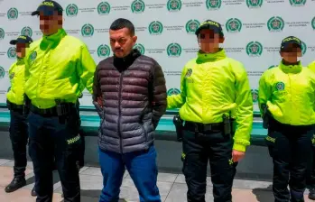Elder José Arteaga Hernández (“el Costeño” o “Chipi”), ya capturado, quien al parecer ha trabajado con exguerrilleros de las Farc. FOTO: CORTESÍA DE POLICÍA.