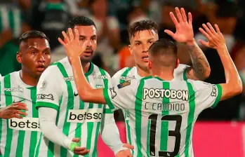 En la imagen aparecen Alfredo Morelos, Edwin Cardona, Matheus Uribe y Camilo Cándido. FOTO MANUEL SALDARRIAGA