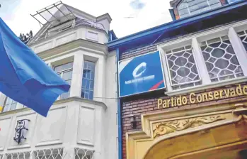 La sede histórica del Partido Conservador en el Park Way de Bogotá, construida en los años 50, fue embargada. La colectividad ya pidió el cese de la medida con pruebas para esclarecer el caso. FOTO cORTESÍA