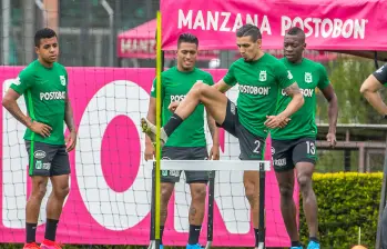 Daniel Muñoz firmó contrato con Atlético Nacional en 2019. El futbolista estuvo en el cuadro verde hasta el primer semestre de 2020. FOTO: JUAN ANTONIO SÁNCHEZ
