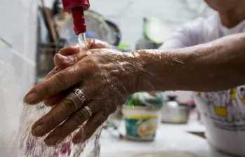 Los cortes de agua serán temporales y obedecen a varios trabajos en las redes de acueducto de EPM. FOTO: Julio César Herrera