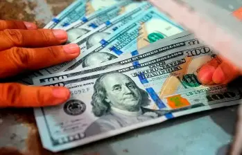 Dólar sigue por encima del $4.000. foto GETTY. 