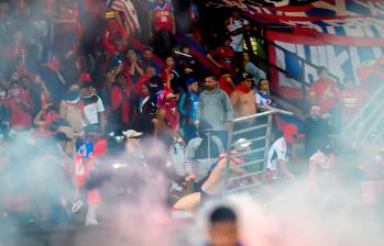 Estos fueron algunos de las hechos que se vivieron al final del compromiso entre DIM y Nacional, que dejó como campeón al verde paisa. FOTO: Camilo Suárez