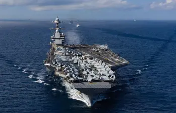 El USS Gerald R. Ford, el portaaviones más grande y moderno del mundo de la Marina de Estados Unidos, se une a las operaciones antinarcóticos en el Caribe. FOTO: US NAVY