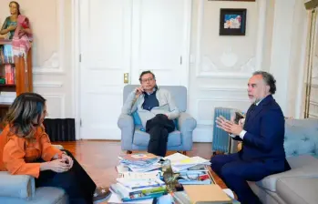 La pelea Sarabia Benedetti involucra ahora a Mauricio Pava, cercano a la canciller. Foto: Cortesía. 