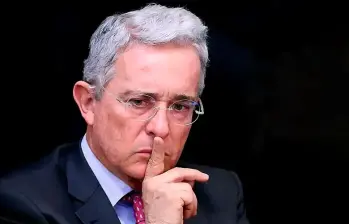 Durante los últimos cinco meses, la Fiscalía y los abogados del exmandatario hicieron desfilar cerca de 90 testigos, pruebas documentales y los argumentos para demostrar su premisa. Foto: COLPRENSA.