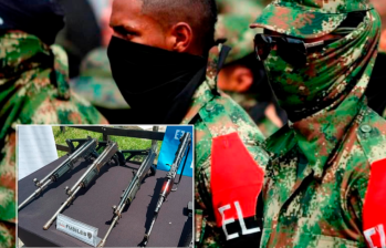 La caleta contenía cinco fusiles, cuatro pistolas, granadas y miles de cartuchos. FOTO: COLPRENSA Y CORTESÍA EJÉRCITO 