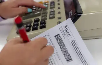 Más allá de ser una herramienta de consulta para los ciudadanos, la información exógena es un insumo fundamental para la labor de fiscalización de la Dian. FOTO: Camilo Suárez.