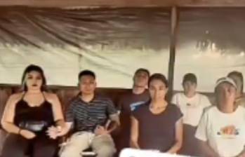 Son dos mujeres y siete hombres los que permanecen secuestrados por las disidencias autodenominadas FARC-EP en el municipio de López de Micay. FOTO: REDES SOCIALES