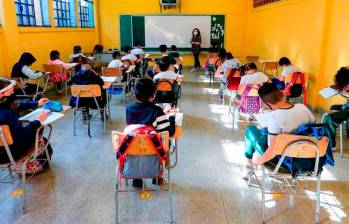 El Ministerio de Educación y el Ideam se reunieron para discutir medidas a implementar en los colegios por cuenta de el fenómeno de El Niño. Foto: EL COLOMBIANO. 