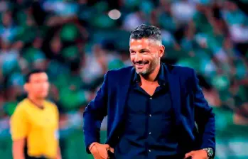 El entrenador Javier Gandolfi llegó a Nacional en enero del 2025, después de la salida sorpresiva de Efraín Juárez de la dirección técnica del club. FOTO: MANUEL SALDARRIAGA