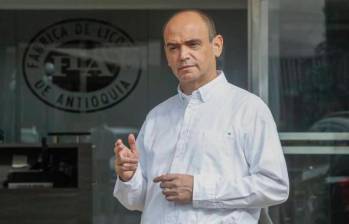 Javier Ignacio Hurtado, gerente de la FLA, dice que defenderá la legitimidad del Aguardiente Real 24 ante la Superintendencia. FOTO Manuel Saldarriaga