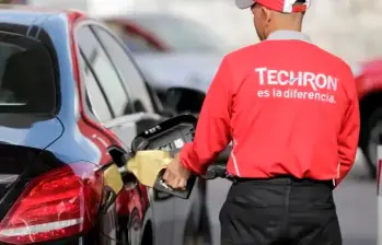 El aumento del petróleo internacional elevó los precios de gasolina y diésel en América Latina. FOTO: Cortesía