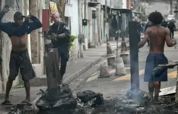 La megaoperación policial más mortal de Brasil contra el Comando Vermelho dejó al menos 121 fallecidos en una favela de Río de Janeiro. FOTO: AFP  La megaoperación policial más mortal de Brasil contra el Comando Vermelho dejó al menos 121 fallecidos en una favela de Río de Janeiro. FOTO: AFP