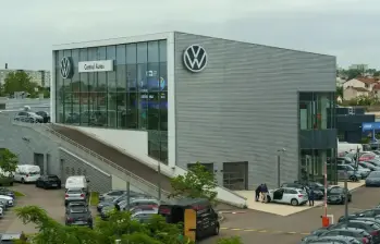 Volkswagen aseguró que en menos de 36 meses se ha desarrollado una nueva cartera de productos enfocados en China y, a partir de 2026, lanzará en promedio un vehículo cada dos semanas en ese mercado. Foto: iStock