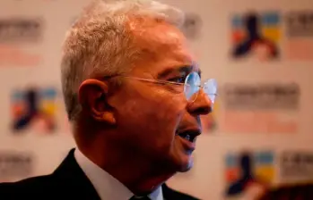 Los abogados del expresidente anunciaron que apelarán ante el Tribunal Superior de Bogotá y reiteraron su convicción en la inocencia del exmandatario. FOTO: COLPRENSA