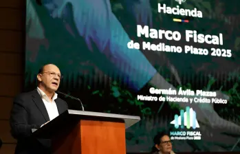 El ministro de Hacienda, Germán Ávila, presentó el viernes el Marco Fiscal de Mediano Plazo del año 2025. FOTO cortesía