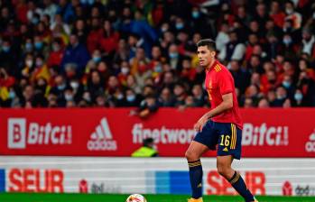 Solo Rodri, el jugador con mayor tasa de España (110 millones de euros), cuesta casi la mitad del plantel colombiano (224,5). FOTO Tomada de ‘X’: @SEFutbol